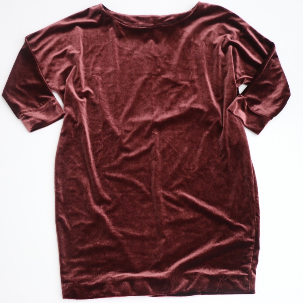 New York and Company velvet dress